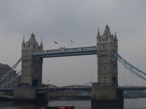 倫敦泰晤士河塔橋