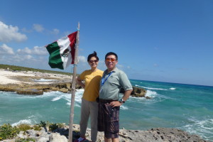 大兒子夫婦在墨西哥的克蘇邁島上