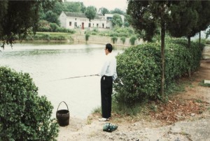 劉少奇故居門前魚池 [1997.9]
