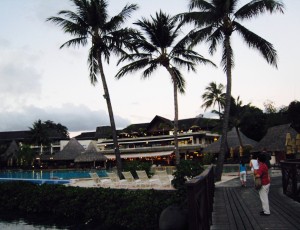 一家 Tahiti Resort 的晚景