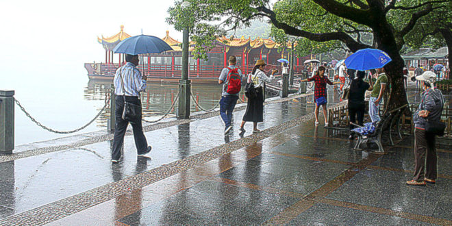 杭州散記 – 雨湖、夜湖